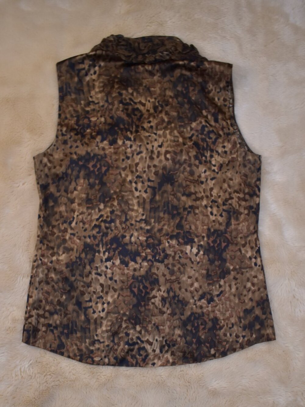 Elie Tahari Silk Sleeveless Blouse Brown Animal Print Ruffle Neck Top Medium - Picture 4 of 12